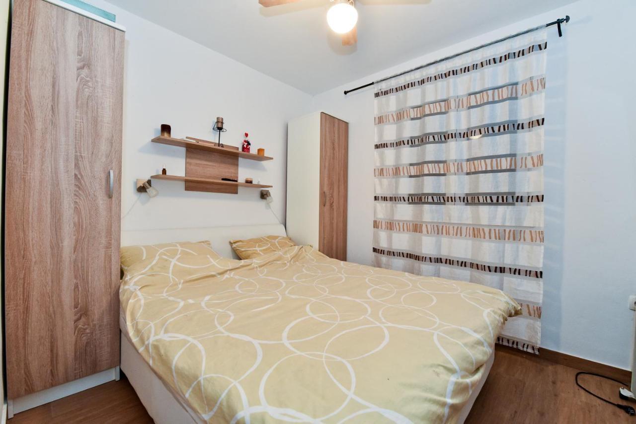 Holiday Home Taras Smilcic Exterior photo